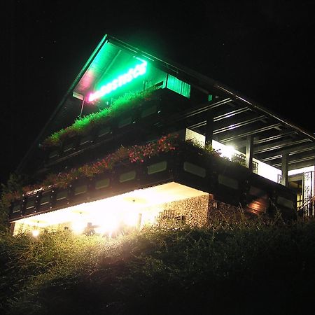 Pod Orehi Guest House Loče pri Poljčanah エクステリア 写真