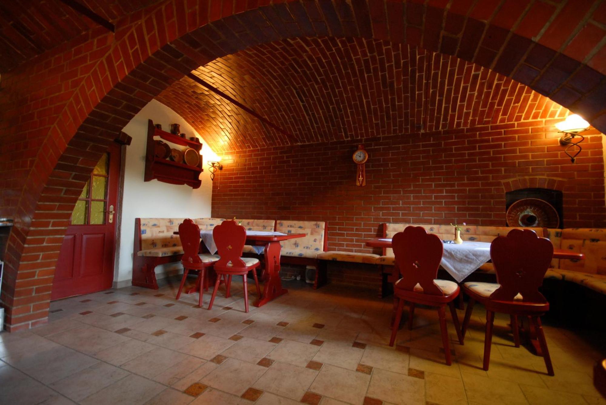 Pod Orehi Guest House Loče pri Poljčanah エクステリア 写真